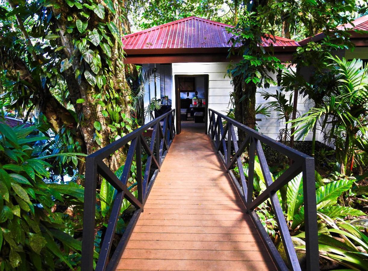 Hotel Boutique Casa Del Rio La Fortuna Exterior foto